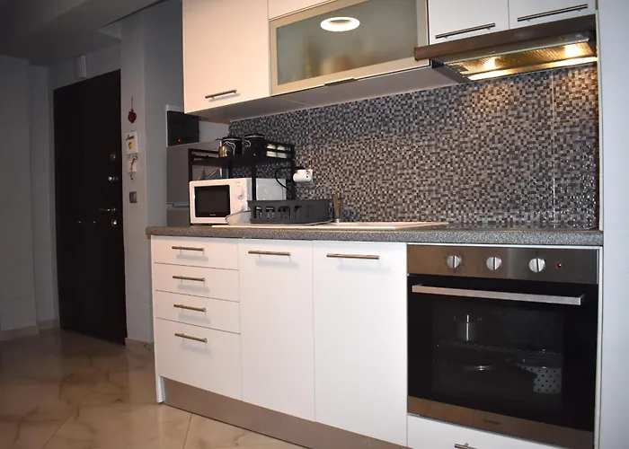 Mavrikios Luxury * Nea Kallikrateia