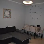 Mavrikios Luxury Lägenhet *
